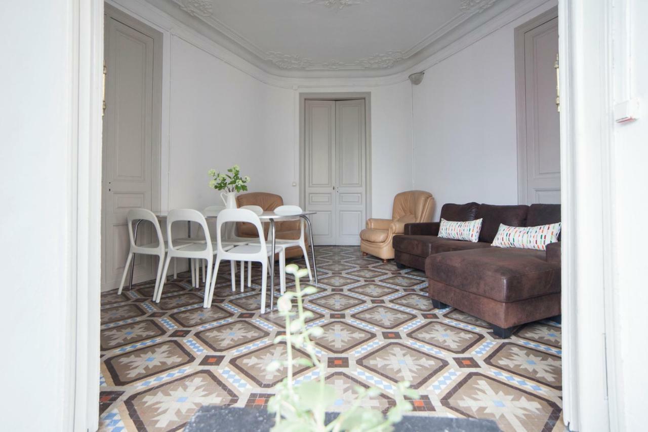 B21-Apartamento Modernista Para Grupos Barcelona Exterior photo